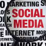 Social-Media-Magnifying-Glass-Search