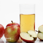 Whole-Sliced-Apples-Fruit-Juice-Glass